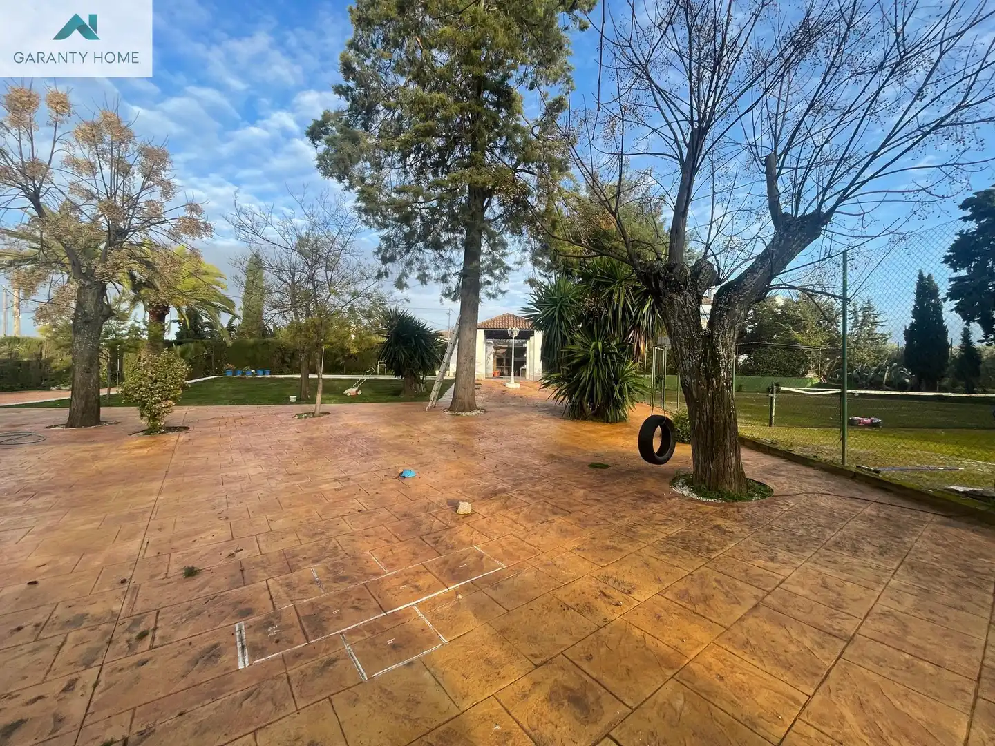 Garden of Houses for sale in Lucena  with Air Conditioner, Private garden and Terrace