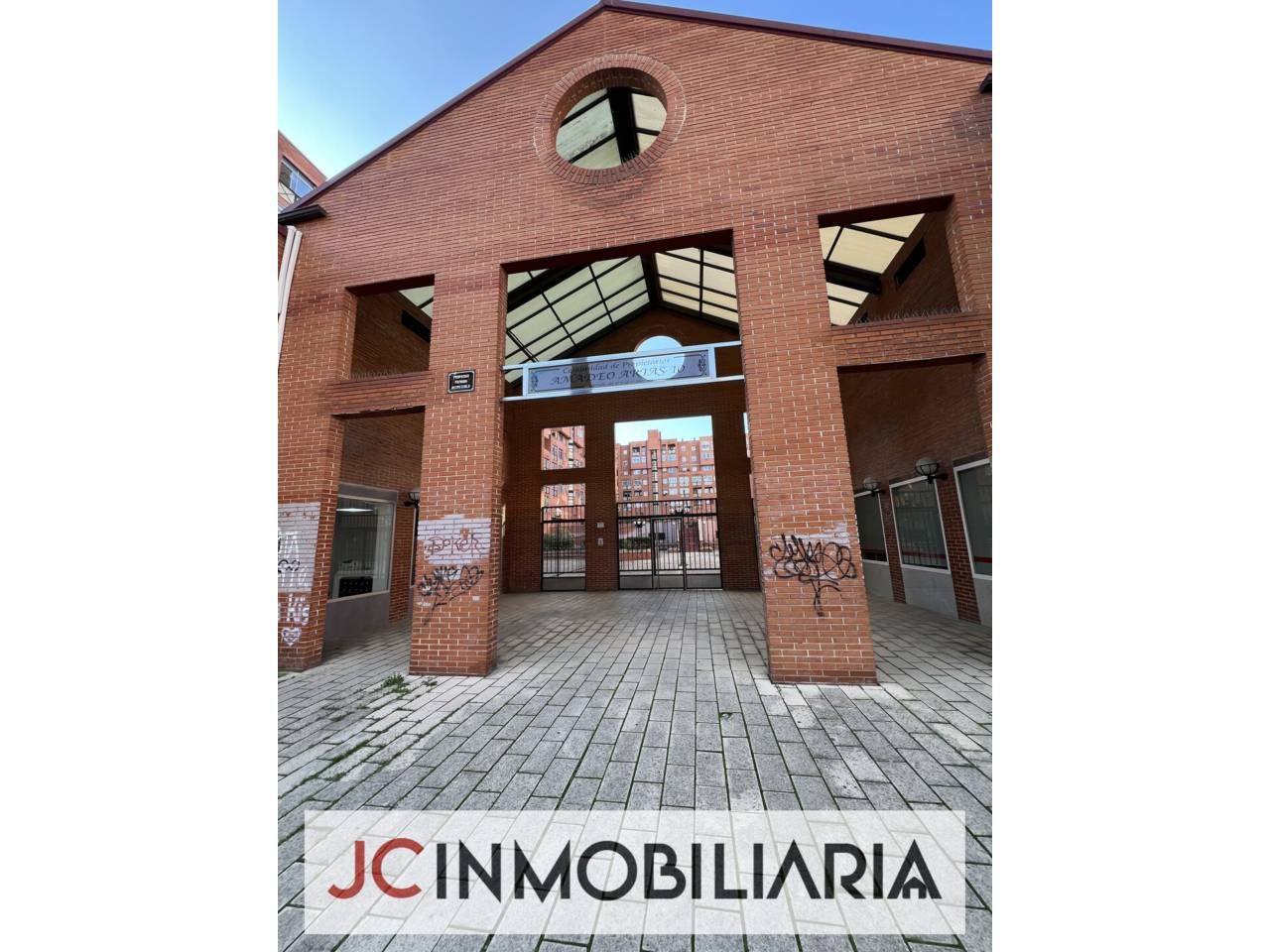 Exterior view of Flat for sale in Valladolid Capital  with Heating, Parquet flooring and Terrace