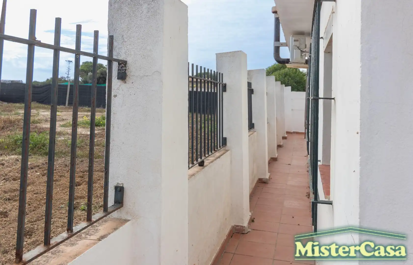 Exterior view of Houses for sale in Rota  with Terrace and Balcony
