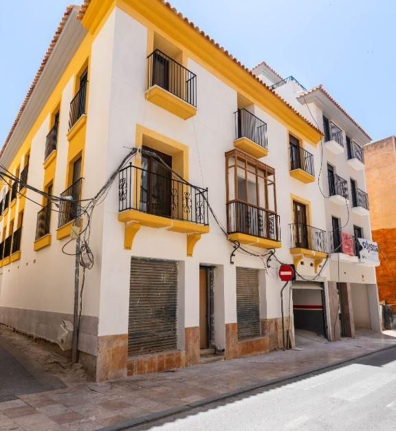 Vista exterior de Pis en venda en Lorca amb Terrassa