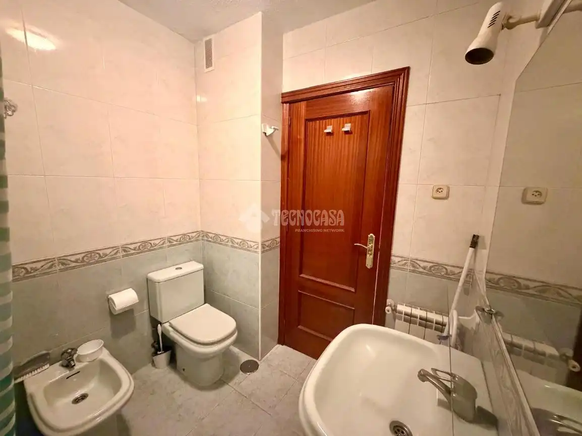 Appartamento con balcone in vendita a Centro, imagen 16
