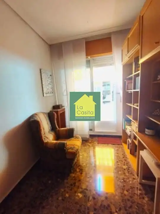 Vista exterior de Piso en venta en Albacete con Jardín privado, Terraza y Trastero