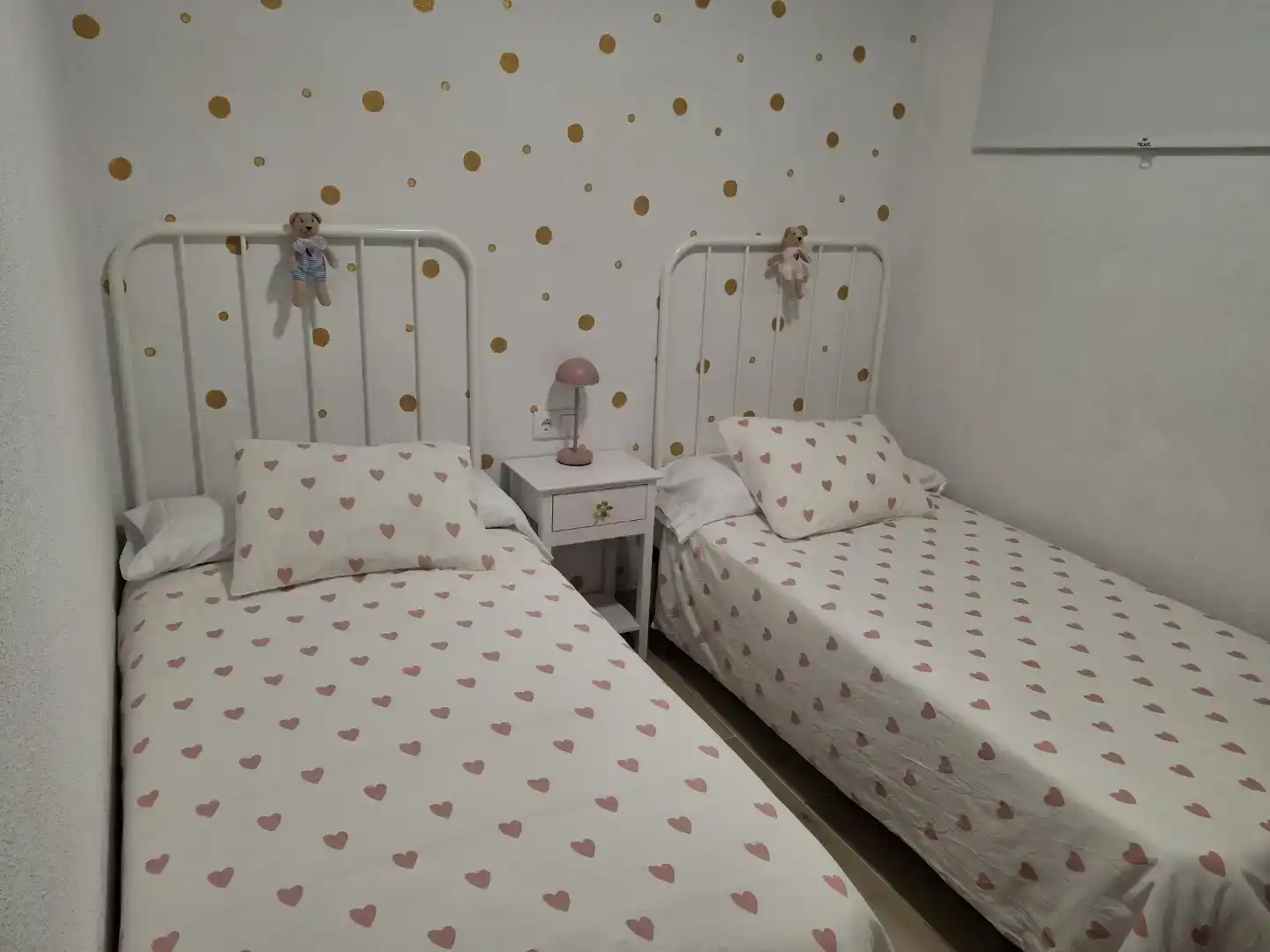 Schlafzimmer von Wohnung zur Miete in Baiona mit Privatgarten