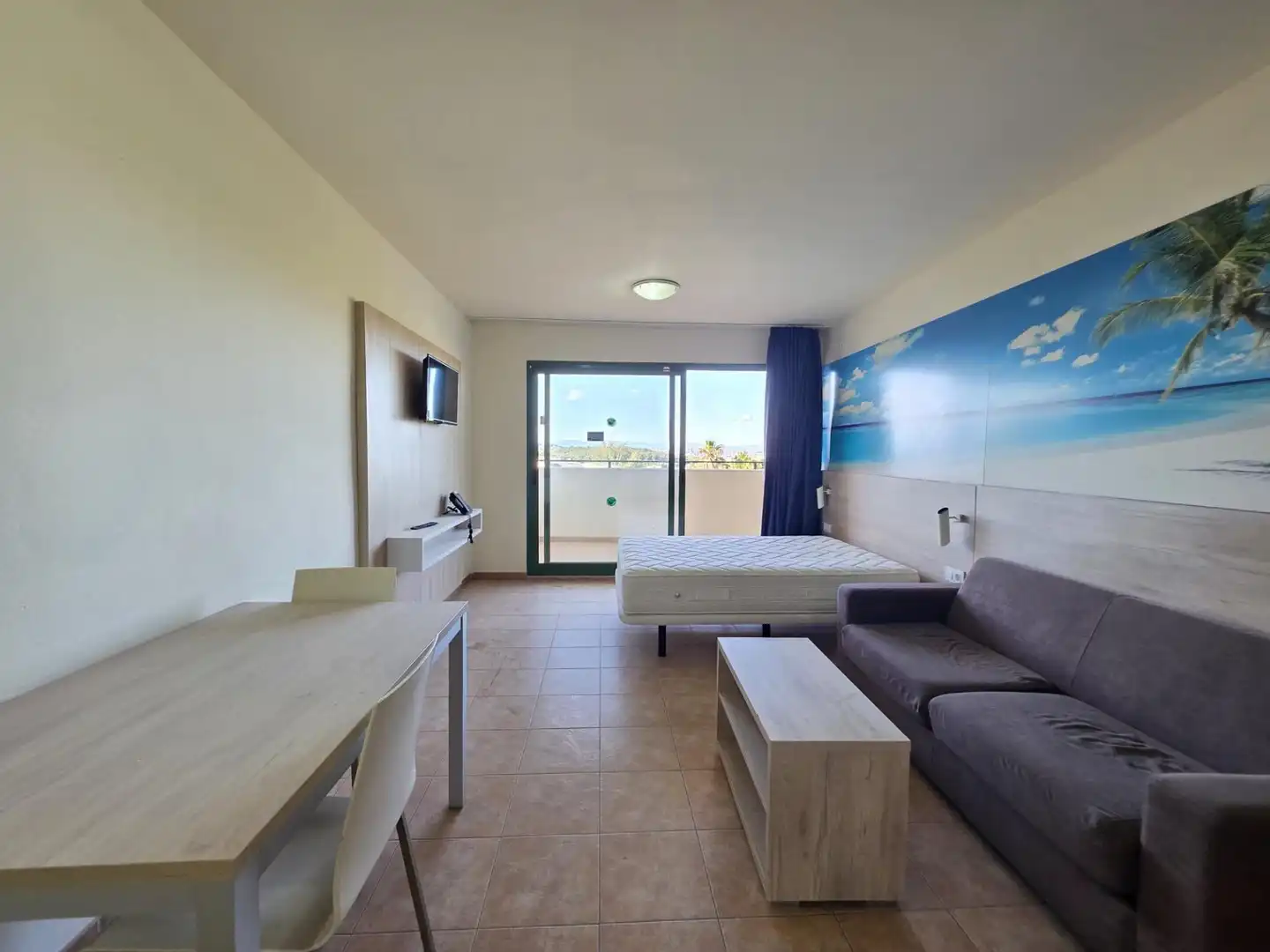 Mini appartamento con piscina in vendita a Pla de Maset - Cap de Salou