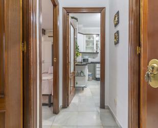 Flat for sale in  Sevilla Capital  with Air Conditioner and Balcony