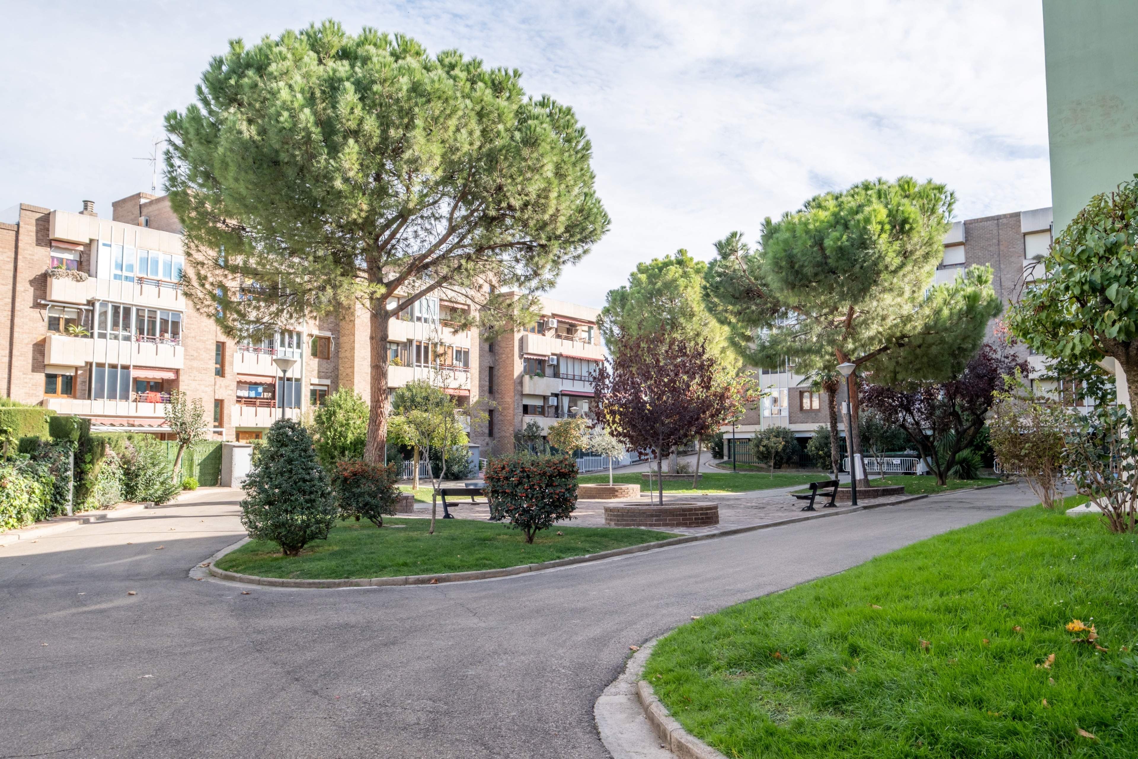 Exterior view of Flat for sale in  Zaragoza Capital  with Private garden, Terrace and Balcony