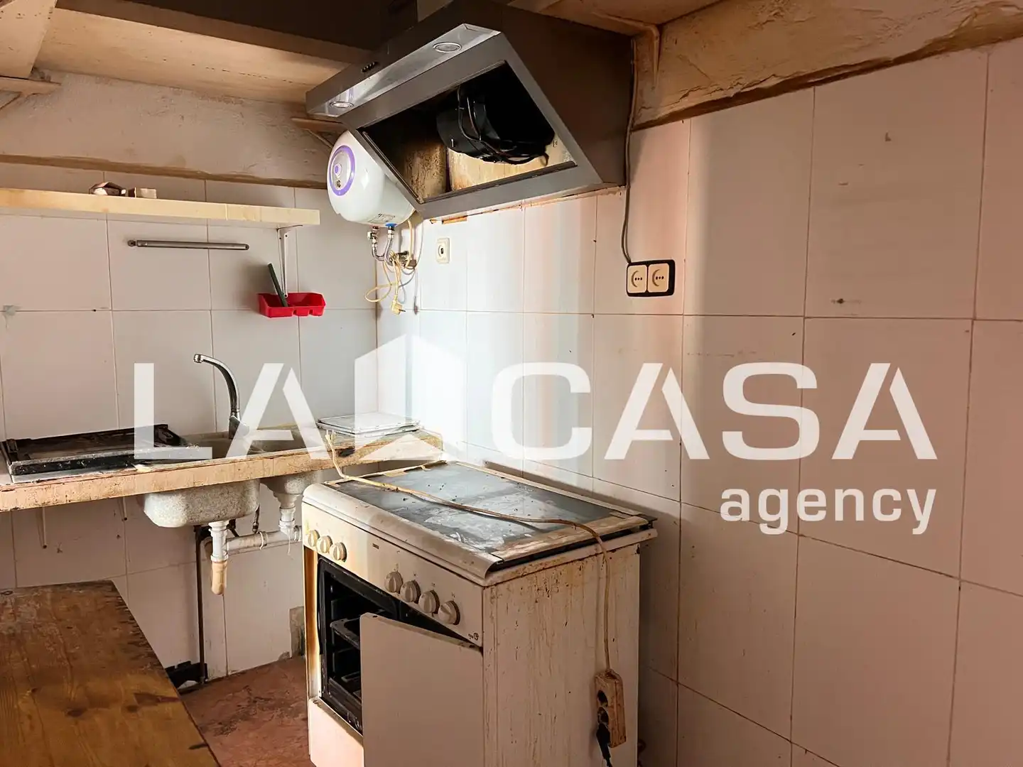 Local comercial en venda a Nou Barris, imagen 9