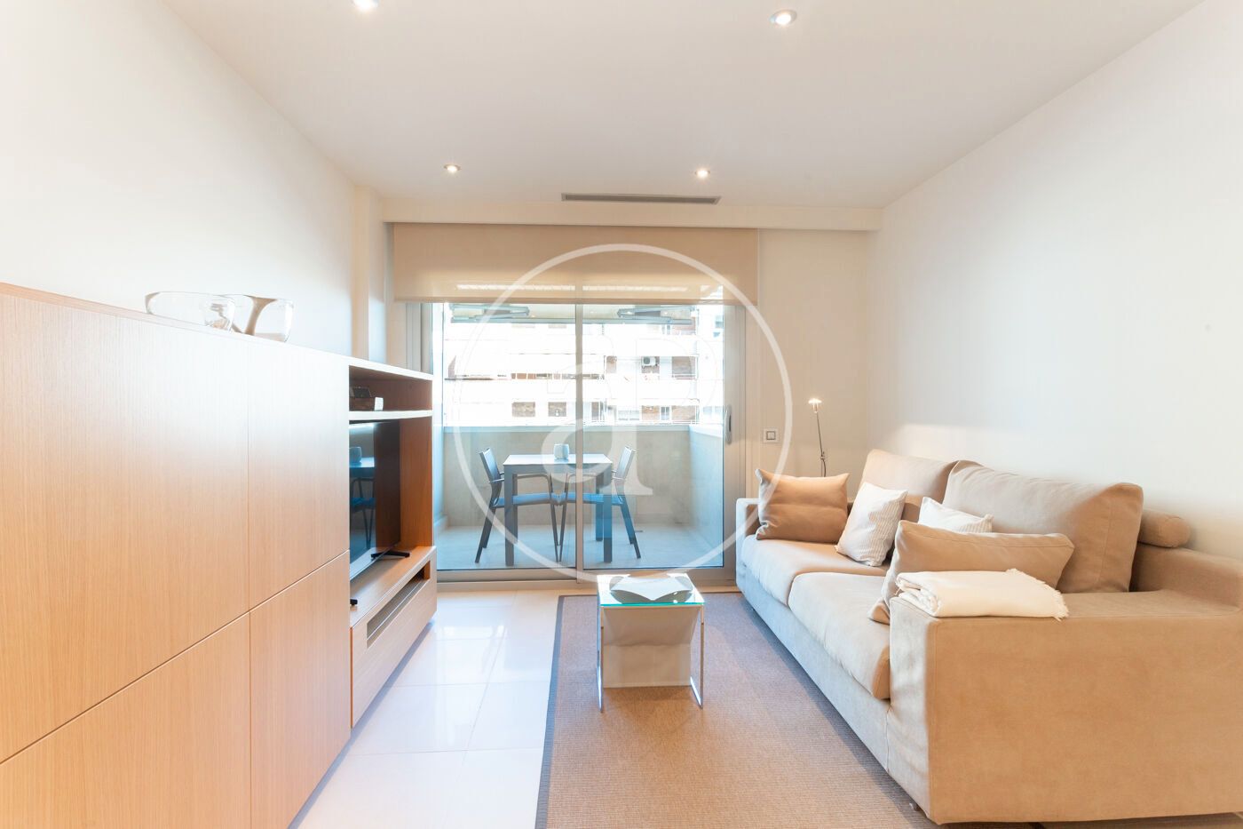 Sala d'estar de Pis de lloguer en  Barcelona Capital amb Aire condicionat, Calefacció i Jardí privat