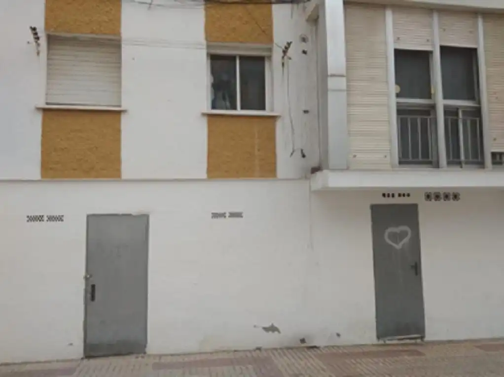 Vista exterior de Traster en venda en Estepona