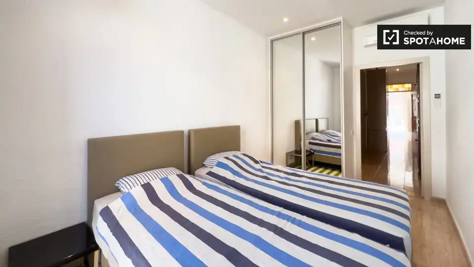 Piso con terraza en alquiler en Ciutat Vella, imagen 19