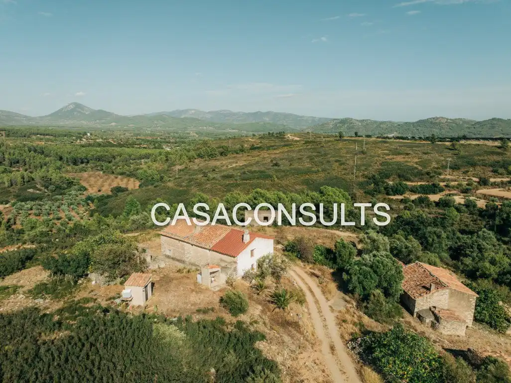 Casa rústica en venda a Carrer d'Atzeneta del Maestrat