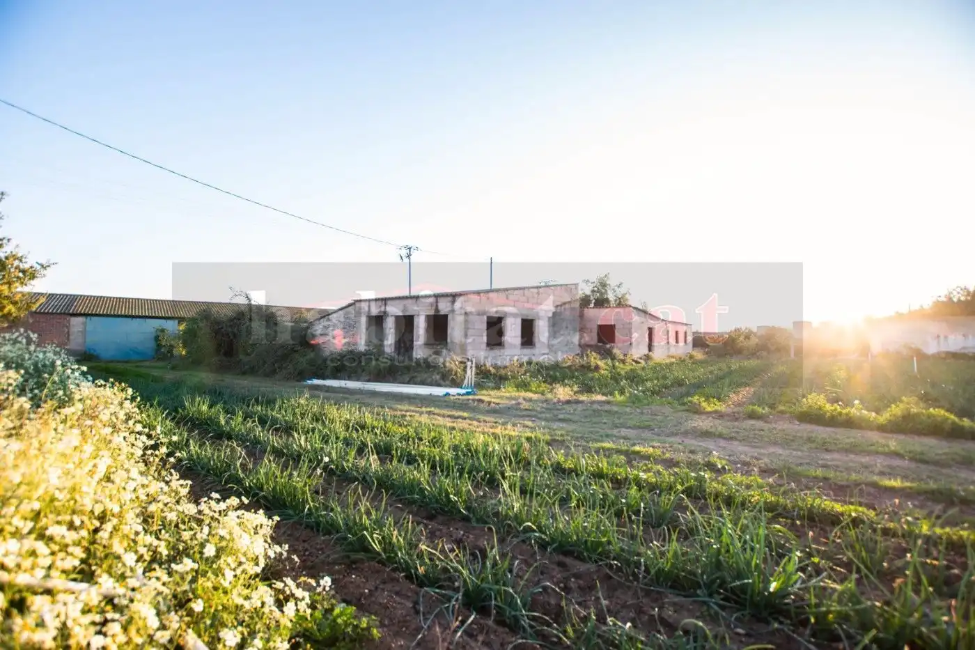 Finca rústica en venda en Vilanova i la Geltrú amb Piscina