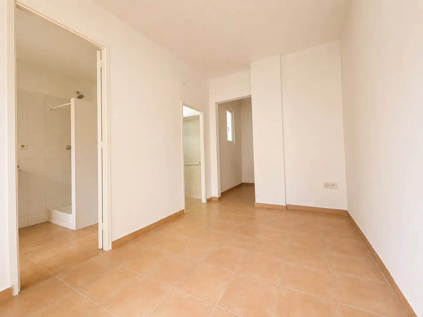 Apartment with terrace for sale in Carrer d'en Rubí 10, imagen 2