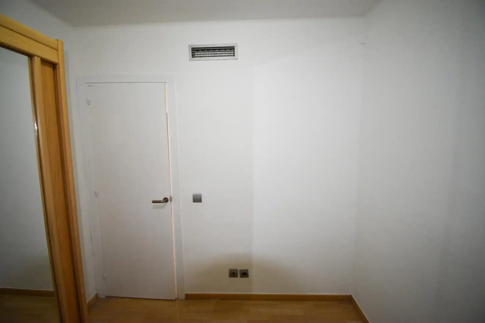 Habitación de Piso en venta en Vilanova i la Geltrú con Aire acondicionado, Calefacción y Parquet