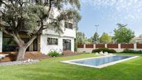 Garden of House or chalet for sale in Las Rozas de Madrid  with Air Conditioner, Terrace and Swimming Pool