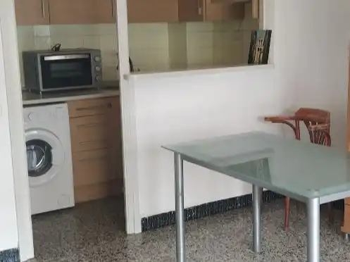 Apartament amb ascensor en venda a Monestir Poblet 8, imagen 2