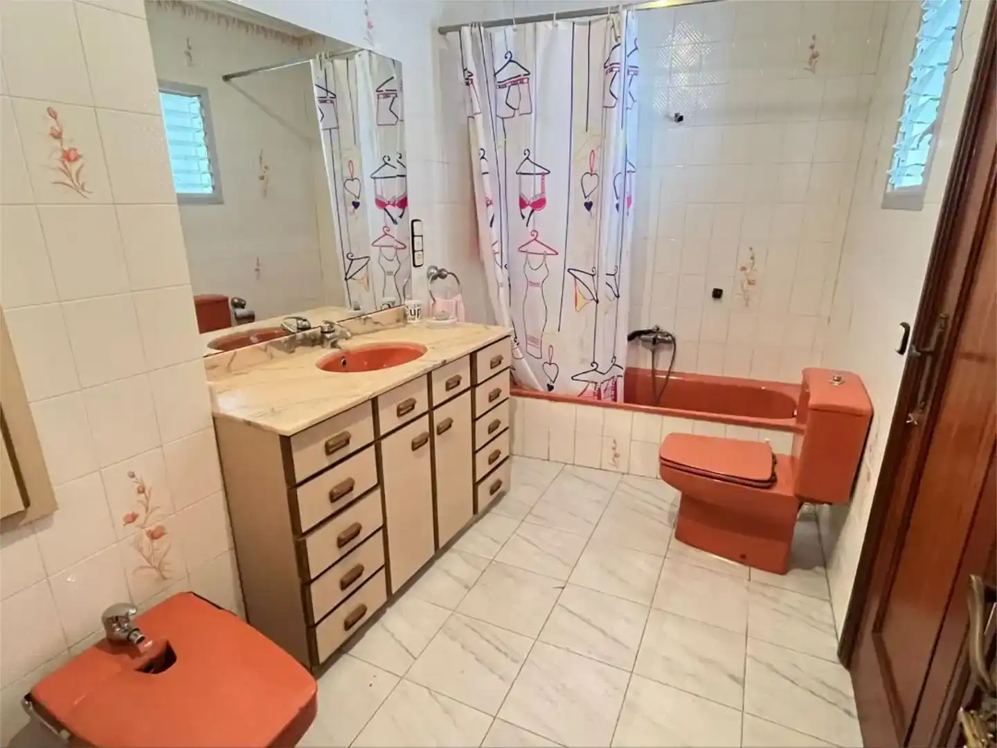 Bathroom of Flat for sale in Corbera  with Balcony