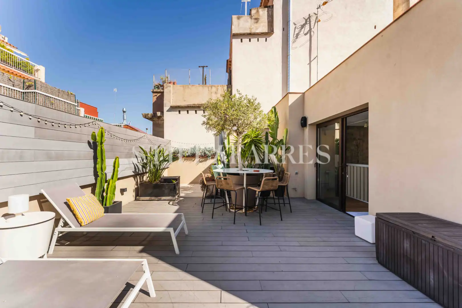Terraza de Casa adosada en venta en Barcelona con Aire acondicionado, Calefacción y Jardín privado