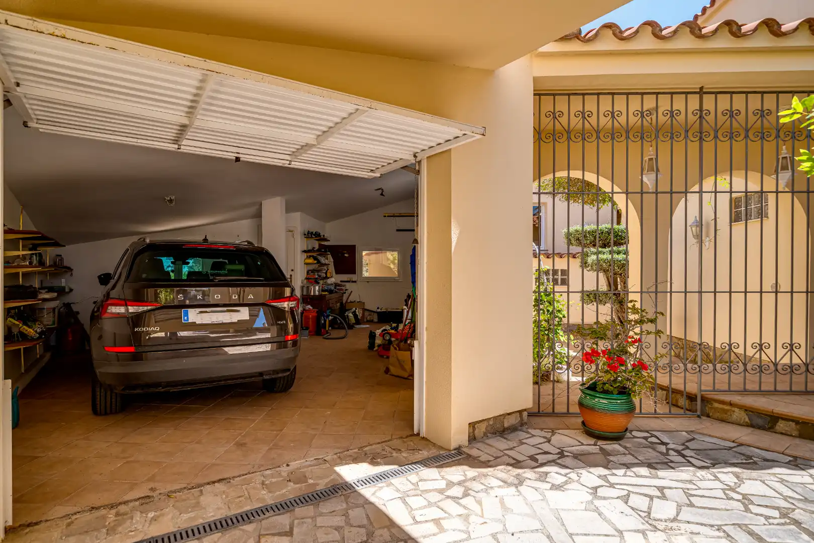 Casa con piscina en venta en Carrer de la Caleta, imagen 60