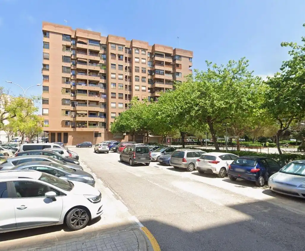 Parking de Piso en venta en Valencia con Aire acondicionado, Calefacción y Amueblado