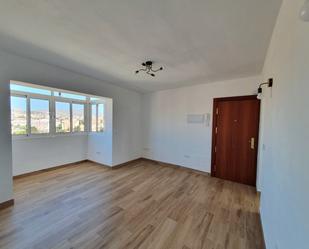 Bedroom of Flat to rent in Málaga Capital  with Washing machine and Pets allowed