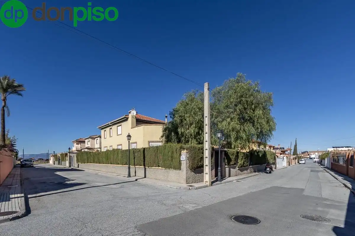 Detached house with pool for sale in Calle del Arache, imagen 42