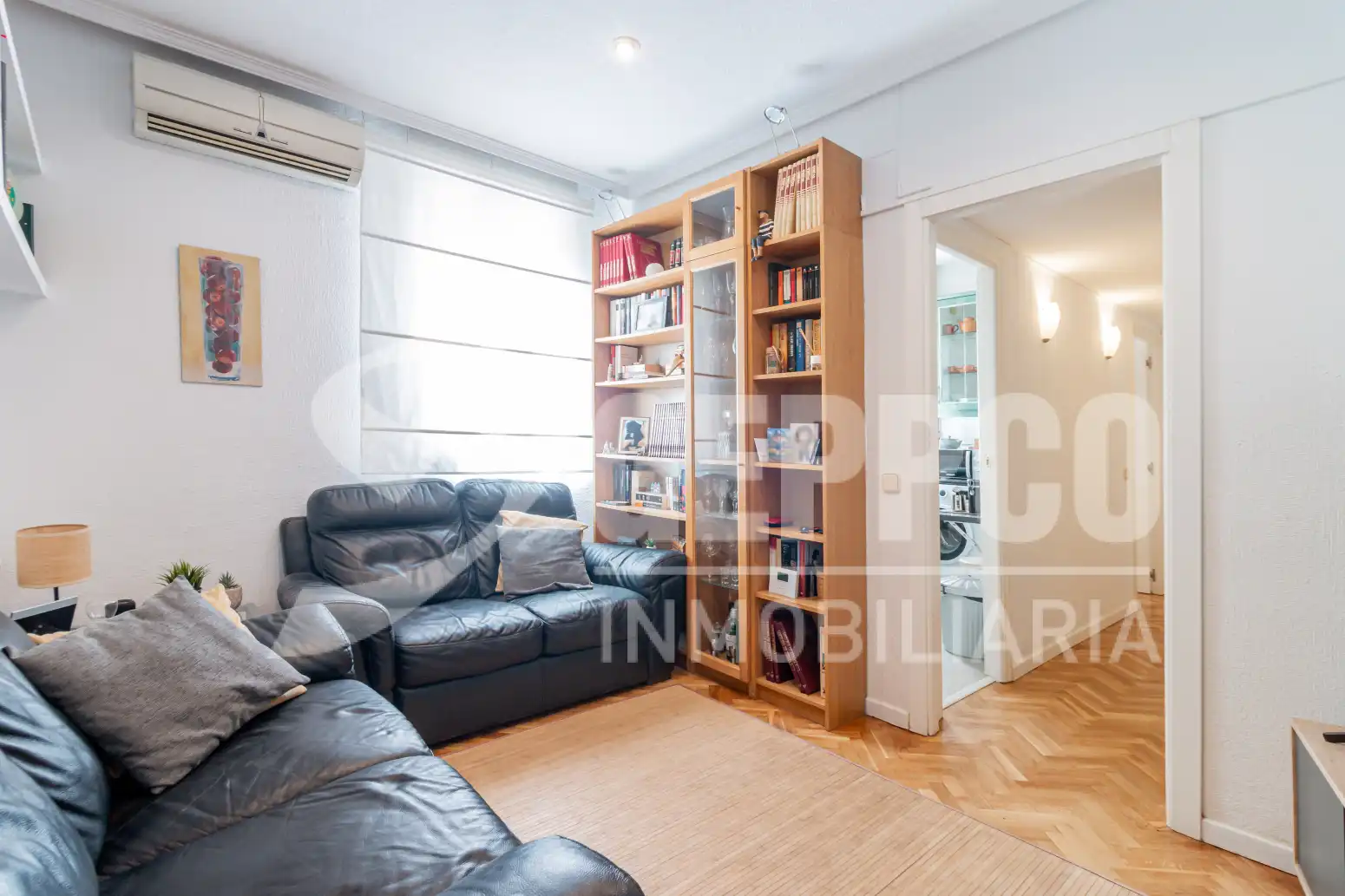 Living room of Flat for sale in Madrid