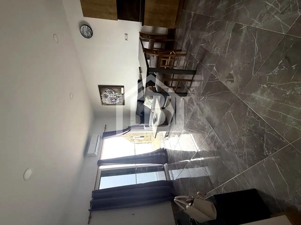 Esszimmer von Erdgeschoss zur Miete in Chío