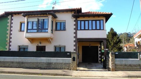 Foto 2 de Casa adosada en venda a Revilla, Camargo