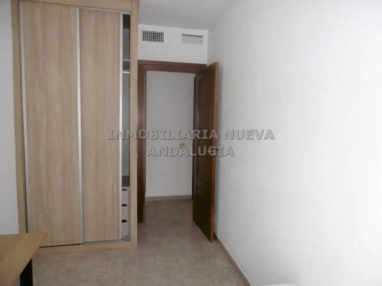 Flat with lift to rent in Ciudad Jardín - Tagarete - El Zapillo, imagen 15