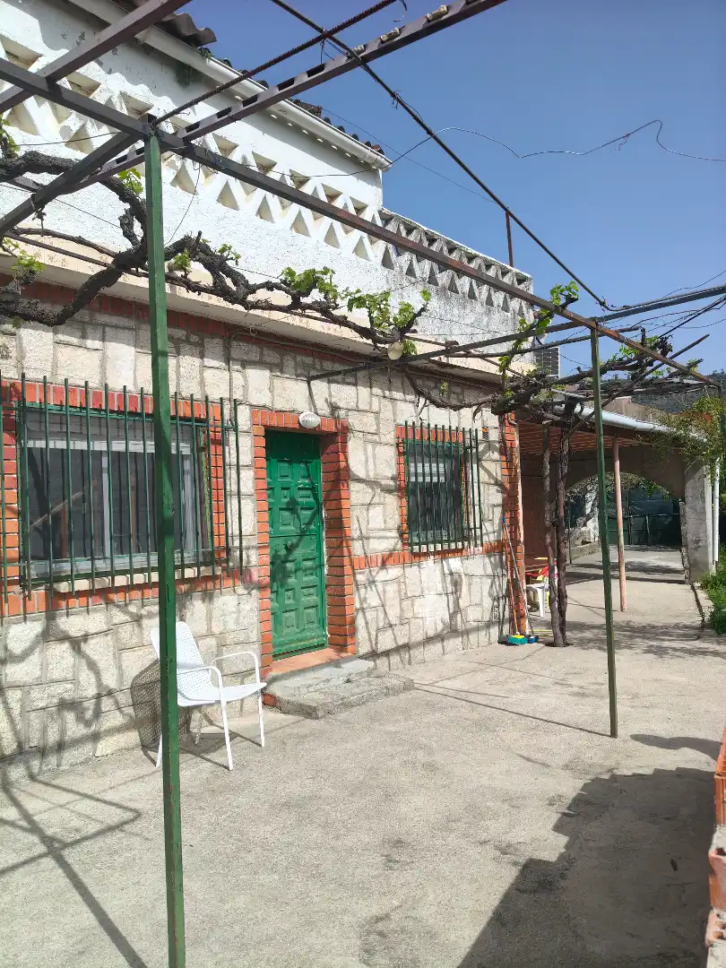 Exterior view of Houses for sale in Cenicientos  with Private garden, Terrace and Storage room