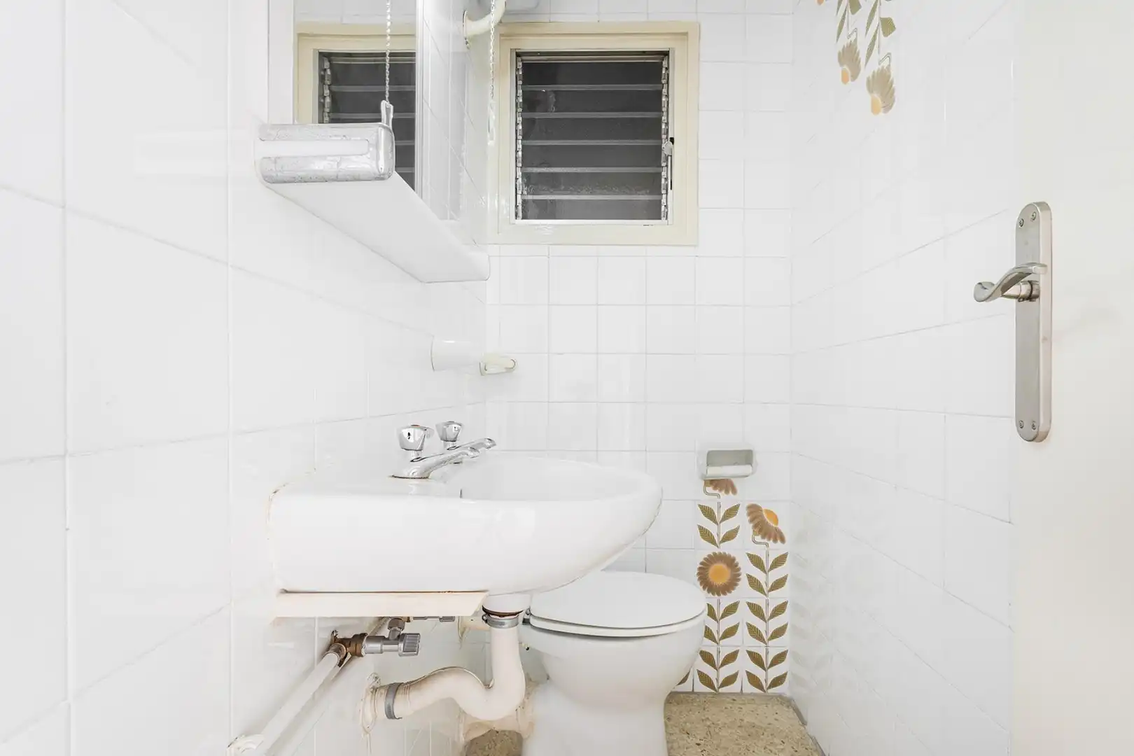 Badezimmer von Wohnung zum Verkauf in Barcelona mit Heizung, Terrasse und Balkon
