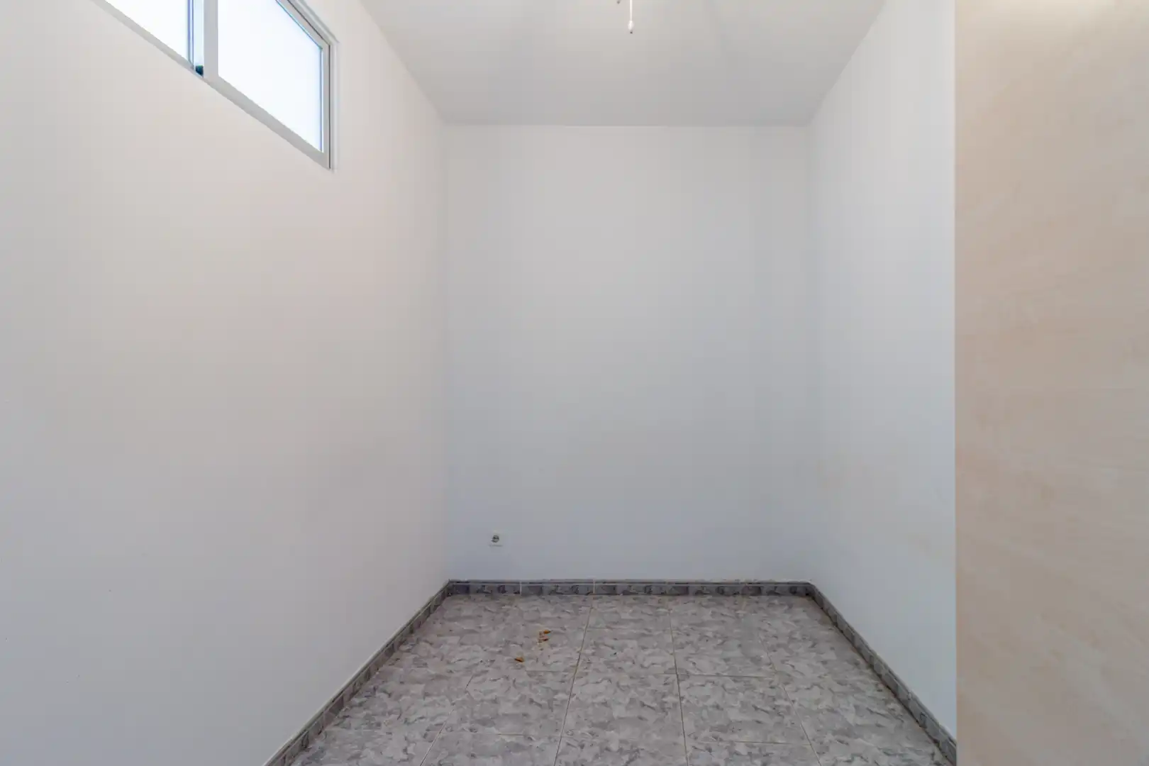 Piso en venta en Madrid con Horno y Lavadora