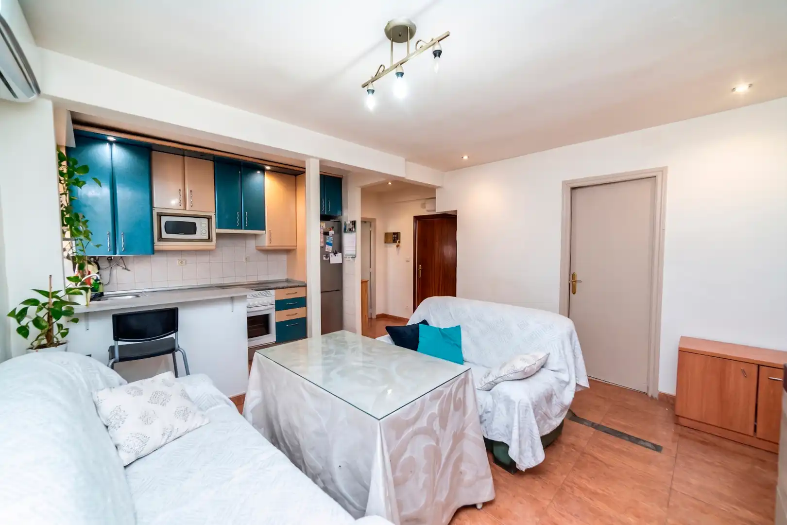 Wohnzimmer von Erdgeschoss zum Verkauf in Leganés mit Klimaanlage und Heizung