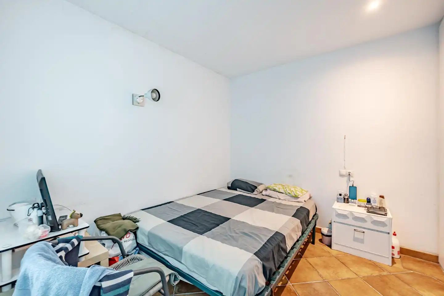 Habitación de Casa adosada en venta en Madrid con Calefacción, Jardín privado y Piscina