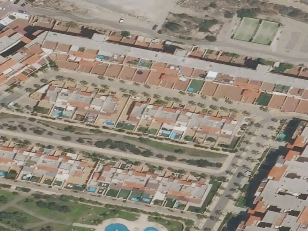 Piso en venta en Calle Glaucio 22