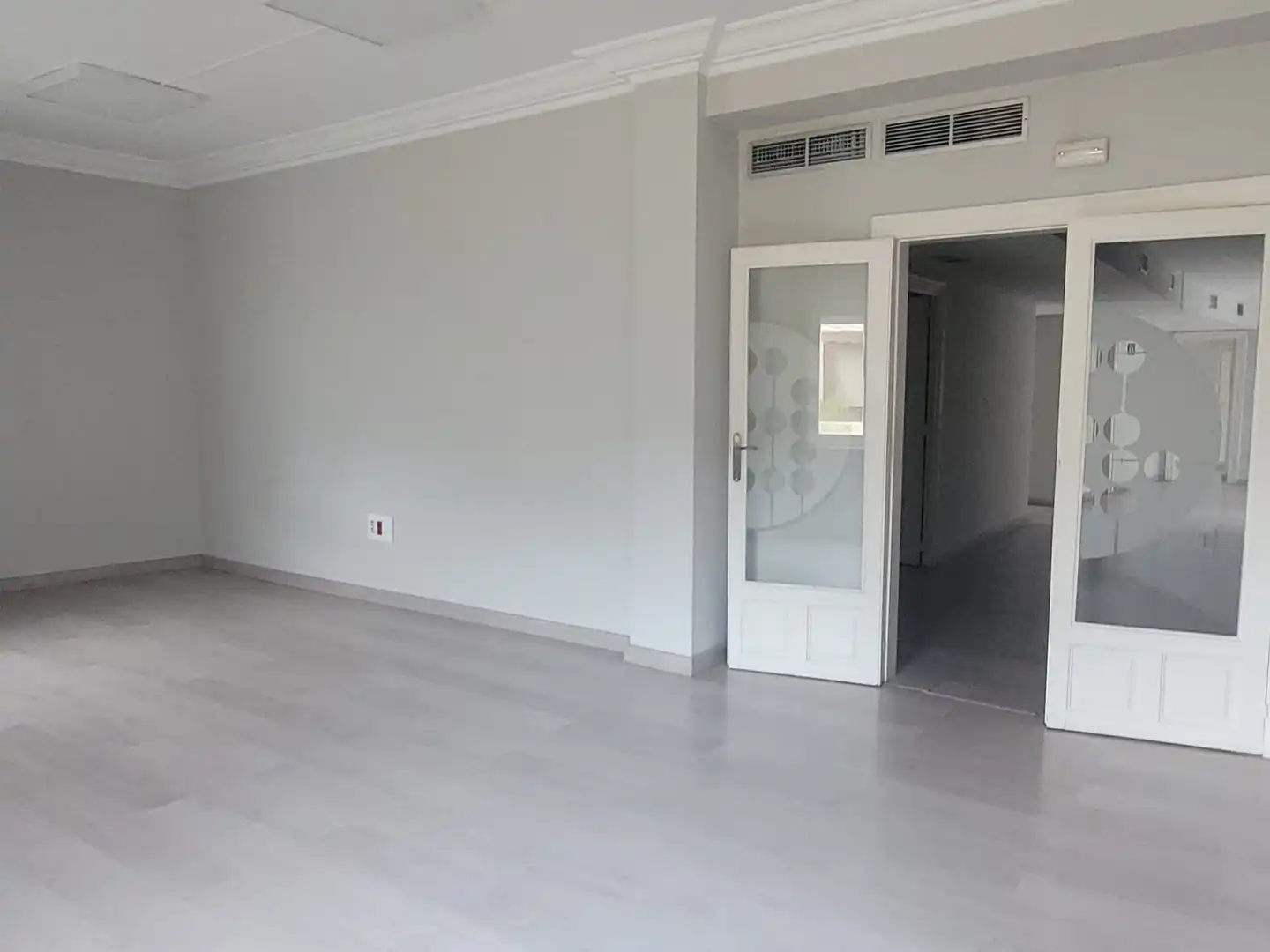 Sala d'estar de Oficina de lloguer en Casco Antiguo