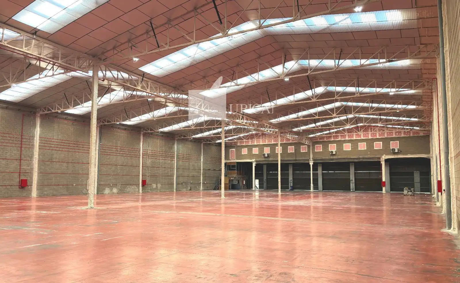Nave industrial in affitto a Pratenc 110