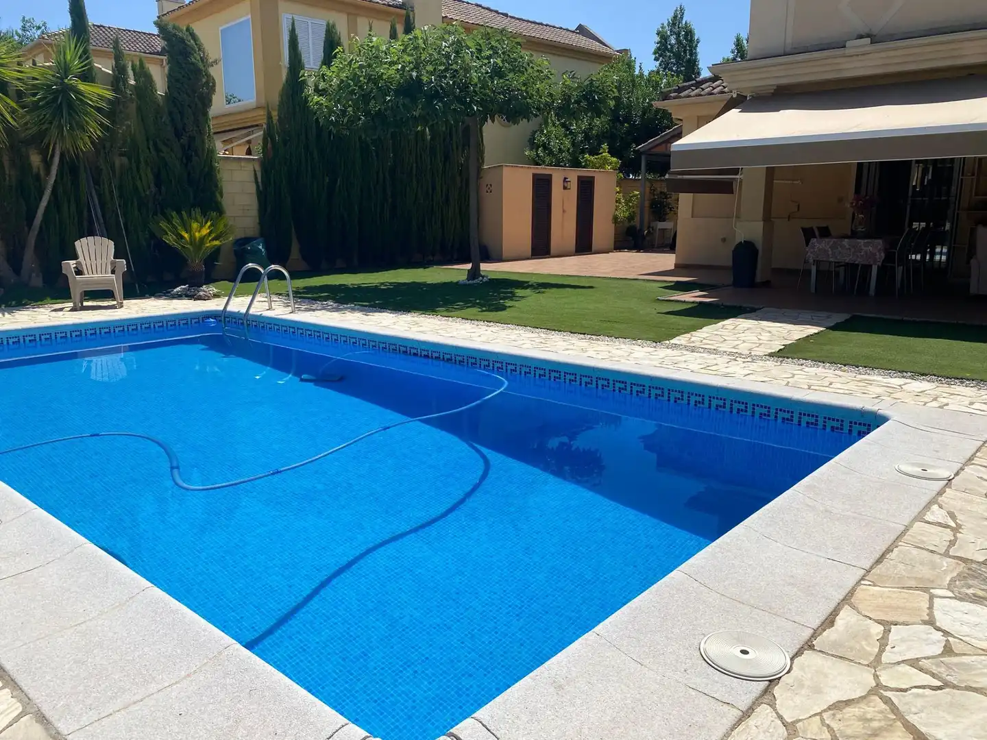 Piscina de Casa o chalet en venta en Córdoba con Aire acondicionado, Calefacción y Jardín privado