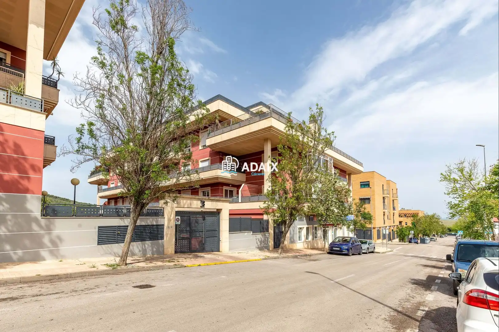 Vista exterior de Piso en venta en Cáceres con Aire acondicionado, Calefacción y Terraza