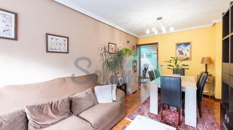 Foto 4 de Pis en venda a Tineo, Las Campas, Oviedo