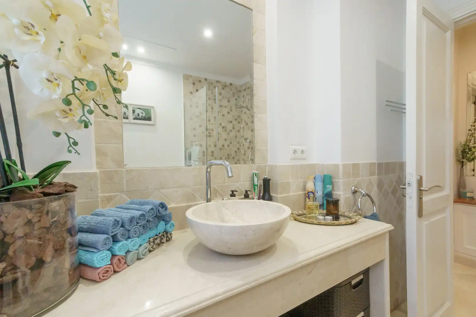 Baño de Casa o chalet en venta en Marbella con Aire acondicionado, Jardín privado y Terraza