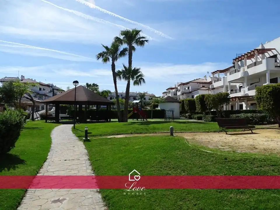 Exterior view of Apartments for sale in Chiclana de la Frontera  with Air Conditioner, Private garden and Community pool