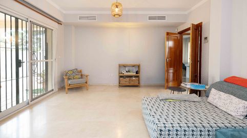 Foto 4 de Casa adosada en venta en Calle la Hacienda, El Rosario - Ricmar, Marbella