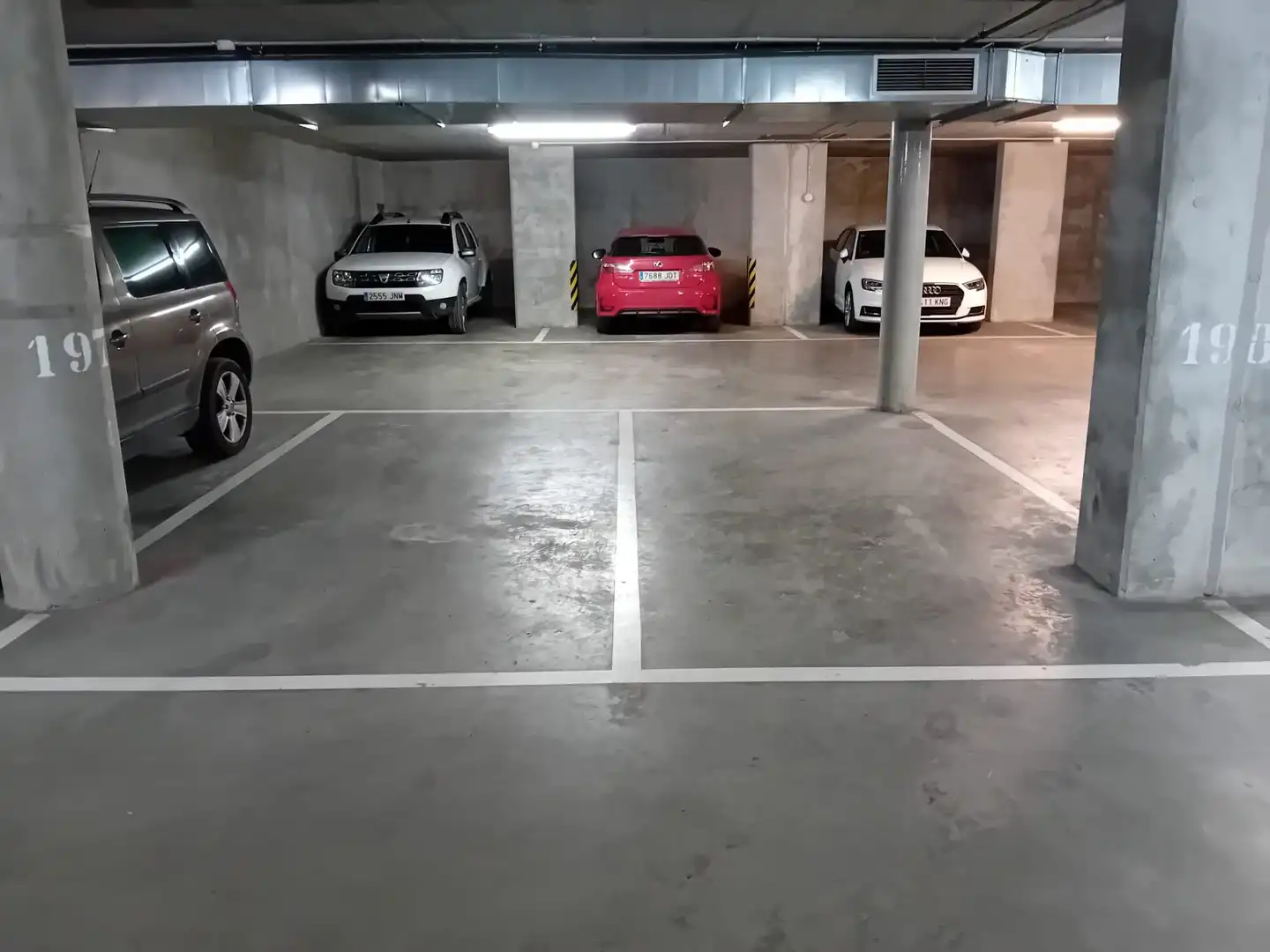 Aparcament amb ascensor en venda a Calle de Francisco Martínez Soria 1, imagen 2