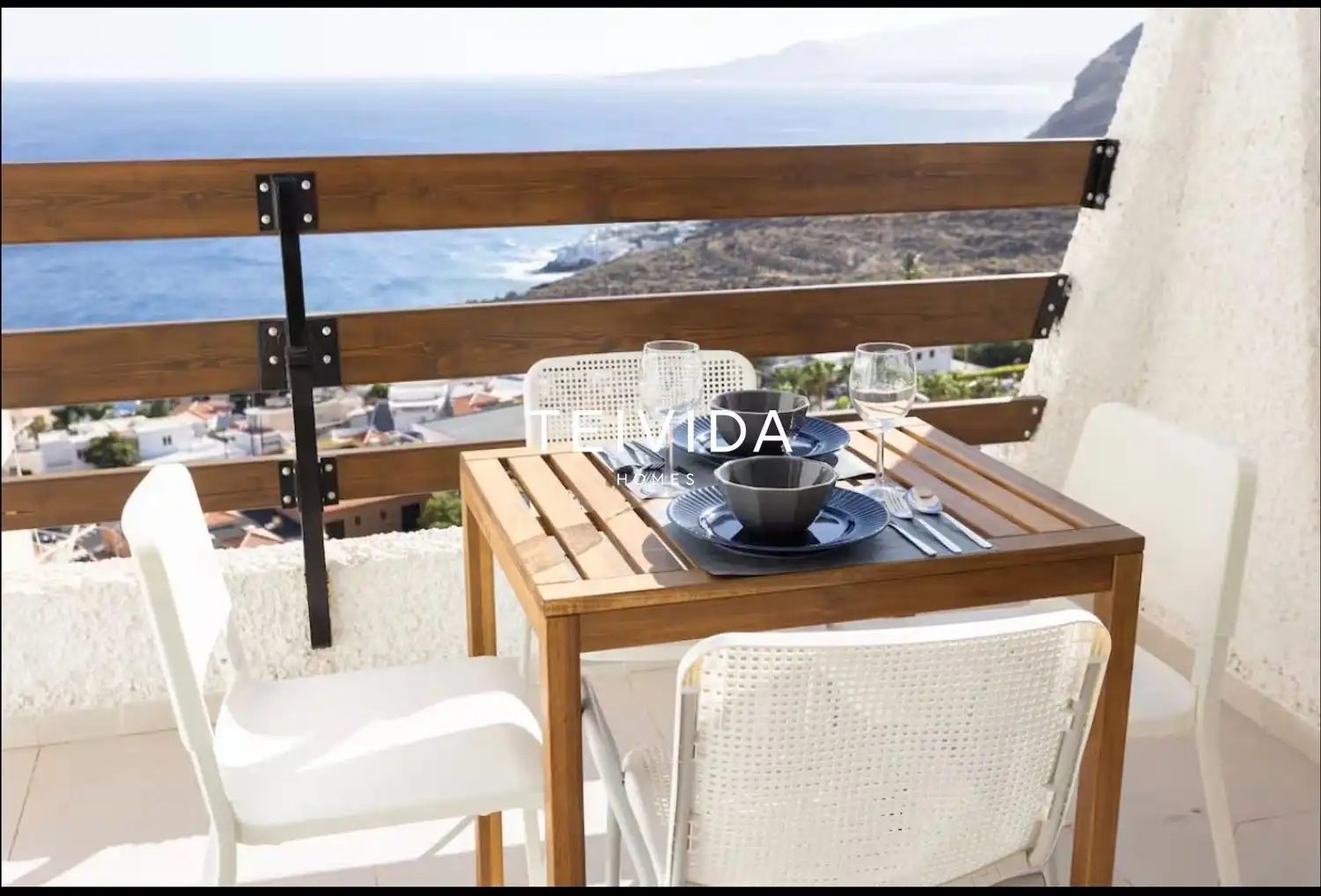 Terraza de Piso en venta en El Rosario con Terraza y Amueblado