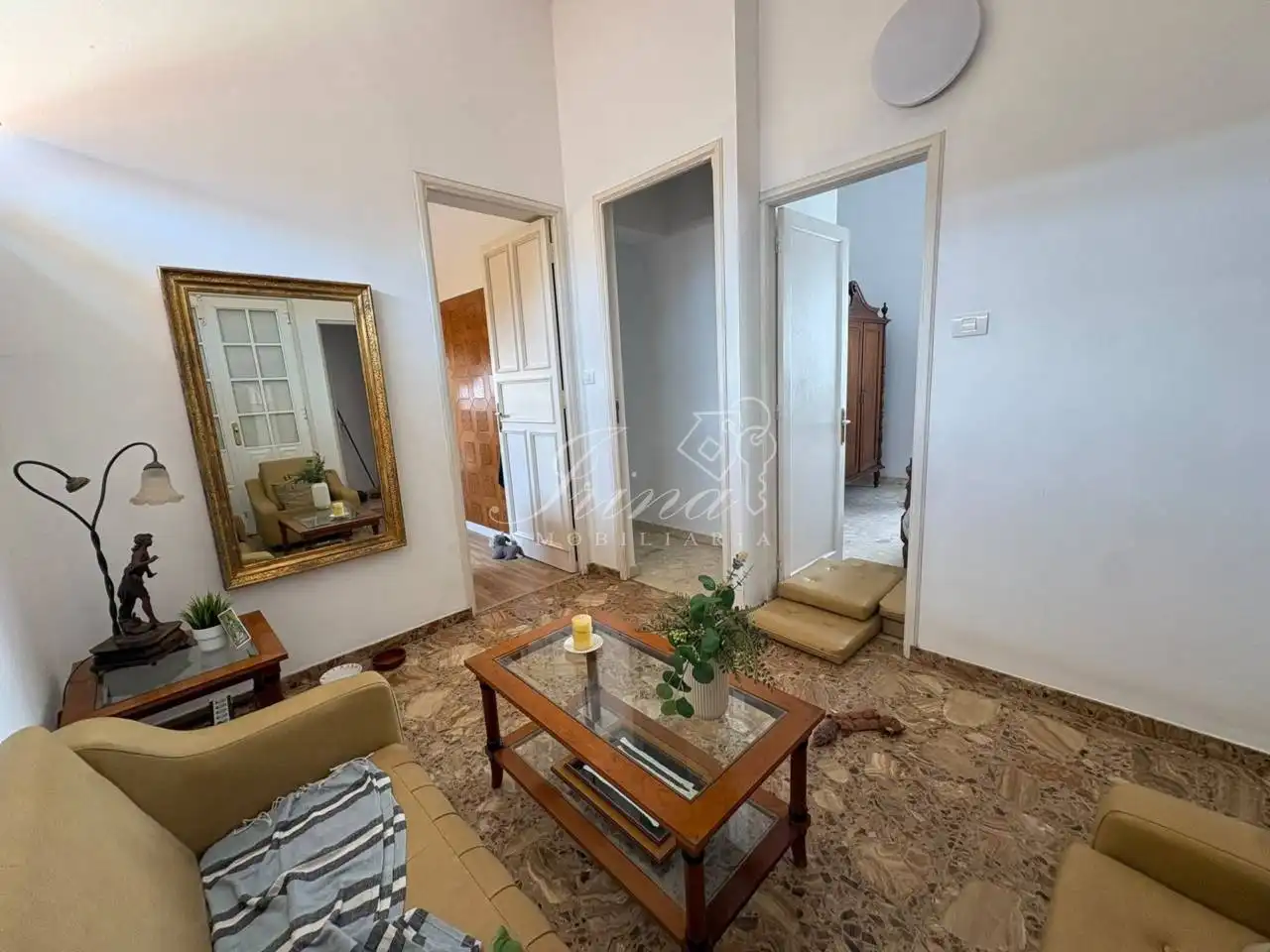 Sala d'estar de Casa adosada en venda en Tazacorte amb Terrassa