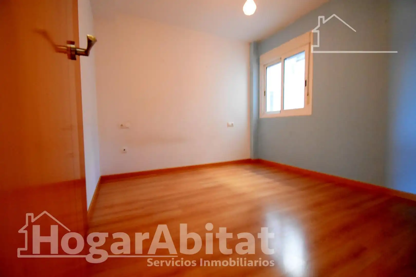 Bedroom of Attic for sale in Pedreguer  with Air Conditioner, Parquet flooring and Terrace