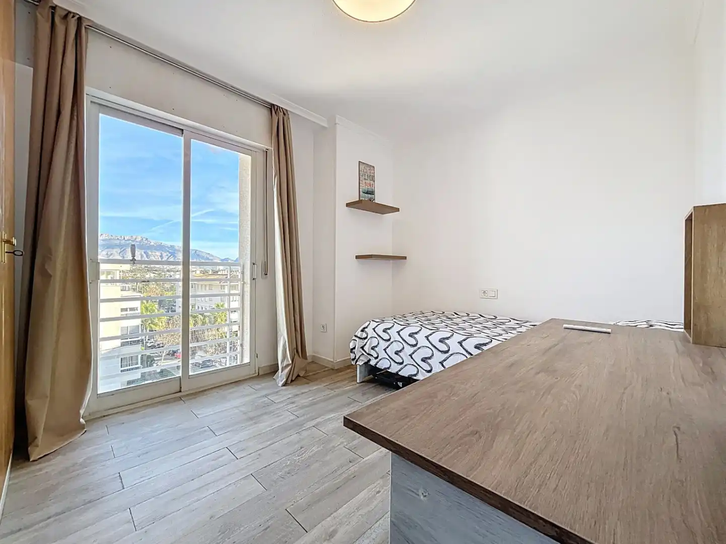 Bedroom of Flat for sale in L'Alfàs del Pi  with Air Conditioner, Heating and Terrace