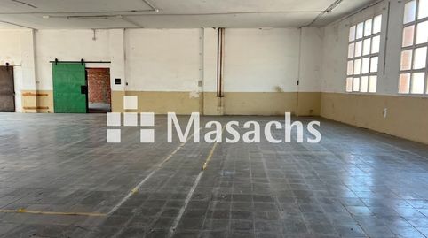 Foto 4 von Fabrikhallen zur Miete in Segle XX, Terrassa